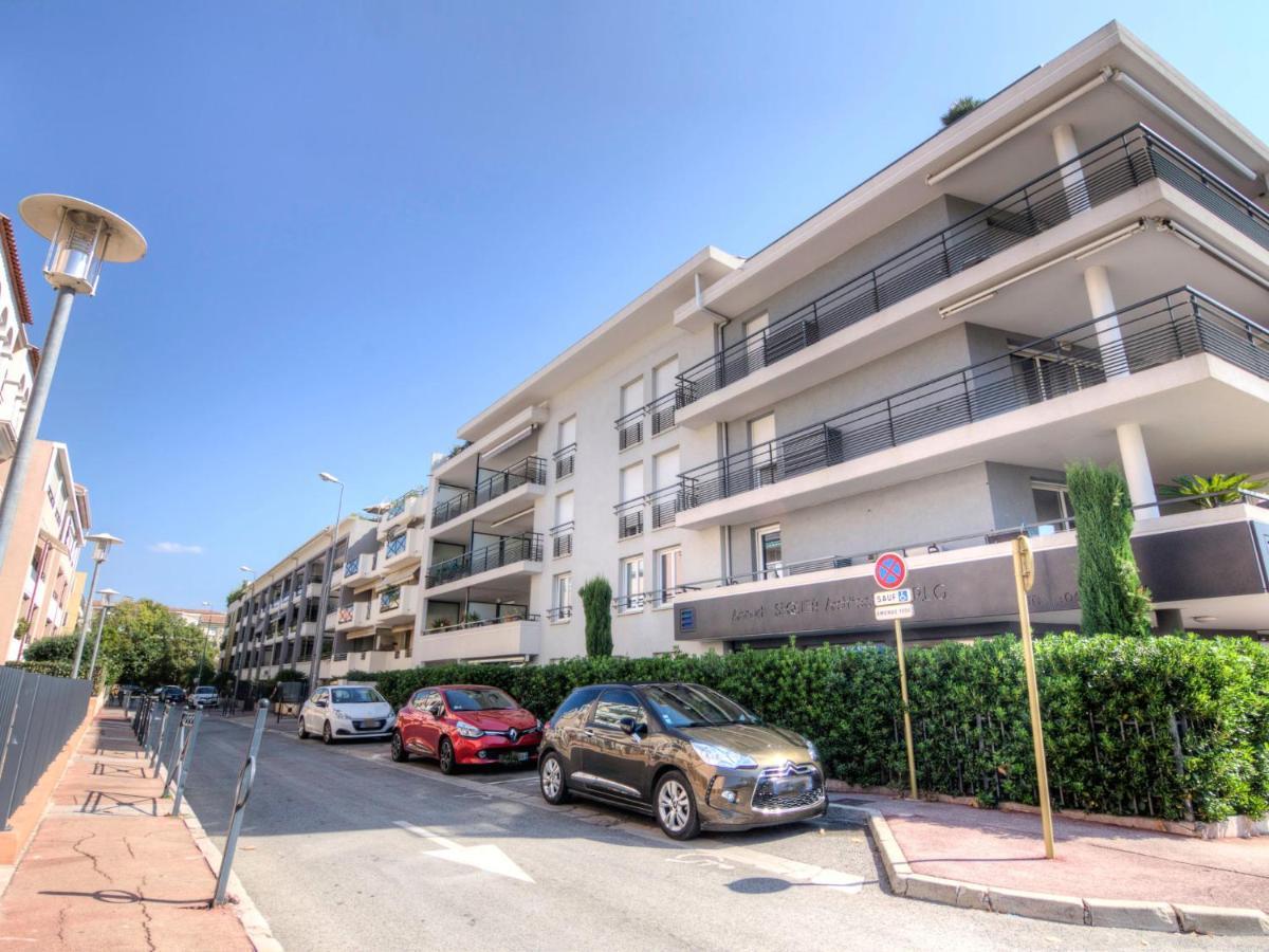 Apartment Le Magellan-2 By Interhome Saint-Raphael  Bagian luar foto