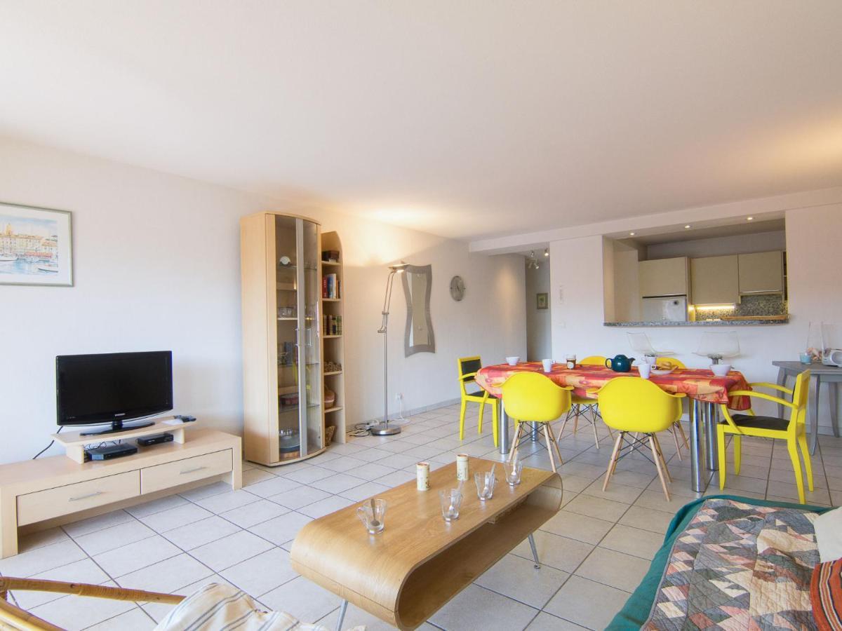 Apartment Le Magellan-2 By Interhome Saint-Raphael  Bagian luar foto
